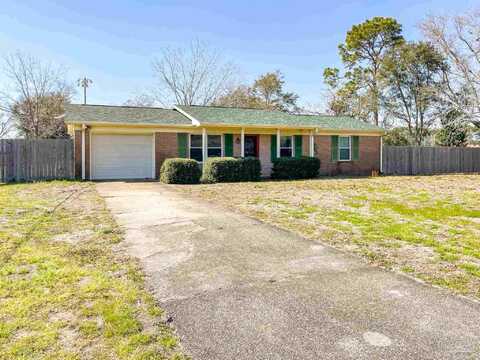 5527 Sunburst Ln, Pensacola, FL 32507