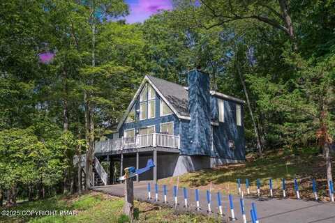 272 Stafford Drive, Bushkill, PA 18324