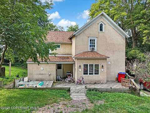 27 Franklin Street, Carbondale, PA 18407