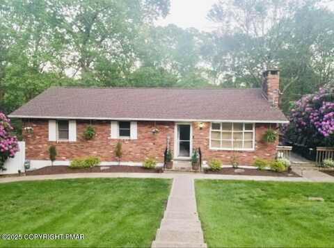 4682 Buck Valley Circle, East Stroudsburg, PA 18301