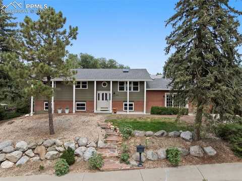814 Cardinal Street, Colorado Springs, CO 80911