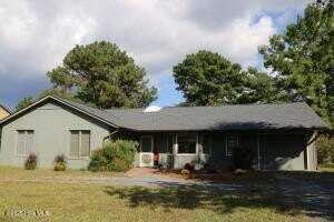 118 Fox Run Court, Seven Lakes, NC 27376