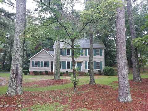 12460 Angus Drive, Laurinburg, NC 28352