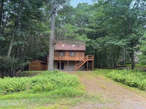 121 Bridle Road, Lackawaxen, PA 18435
