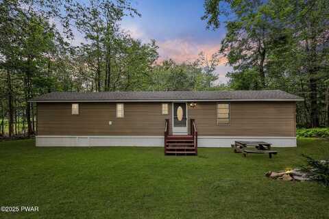 86 Sitting Bull Trail, Gouldsboro, PA 18424