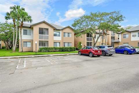 9833 Westview Dr, Coral Springs, FL 33076