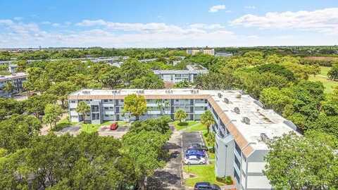 8351 Sands Point Blvd, Tamarac, FL 33321