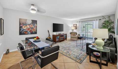 4113 NW 88th Ave, Coral Springs, FL 33065