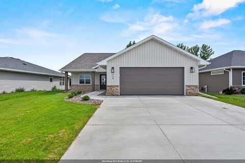 710 TAMBOUR Court, DE PERE, WI 54115