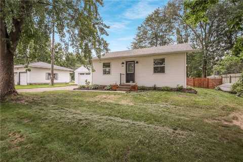 313 Summit Avenue, Chippewa Falls, WI 54729