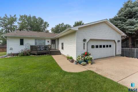 3881 Brant Grove Dr, Brant Lake, SD 57016