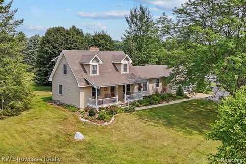 3429 Saddle Ridge Farms, Highland, MI 48357