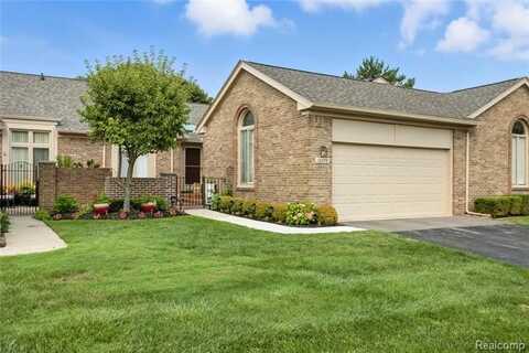 16579 Sarjay Drive, Clinton Township, MI 48038
