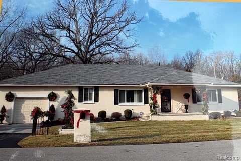 19234 Buck Avenue, Brownstown, MI 48174