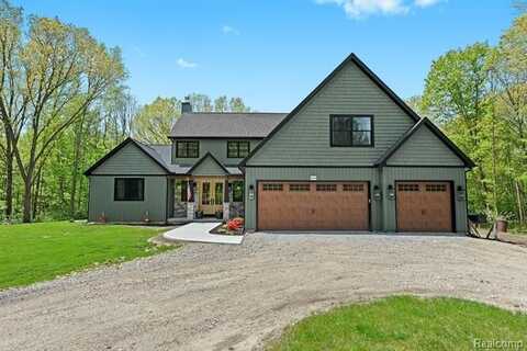 4286 CENTER Road, Linden, MI 48451