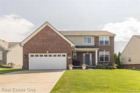 30048 Cider Mill Drive, New Hudson, MI 48165