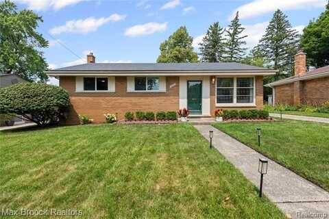 437 Meadow Lane, Rochester, MI 48307