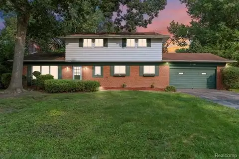 32427 Chesterbrook Street, Farmington Hills, MI 48334