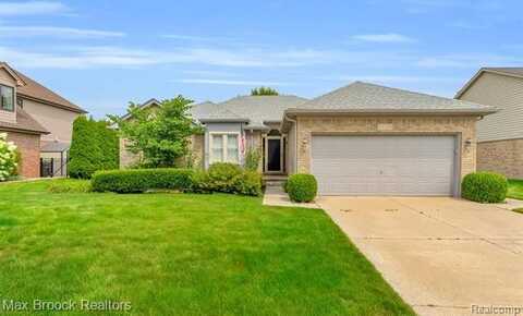 21125 Forest Villa Drive, Macomb, MI 48044