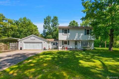 1468 Ruby Avenue, Rochester Hills, MI 48309