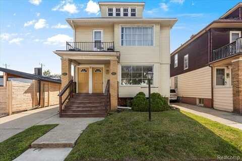 1411 Wayburn Street, Grosse Pointe Park, MI 48230