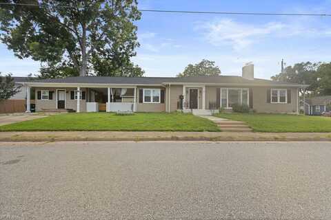 303 1st Street, Smithfield, VA 23430