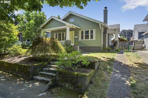 4225 N COLONIAL AVE, Portland, OR 97217
