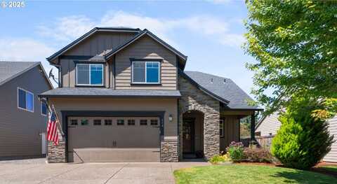 218 FINNEYS AVE, Molalla, OR 97038