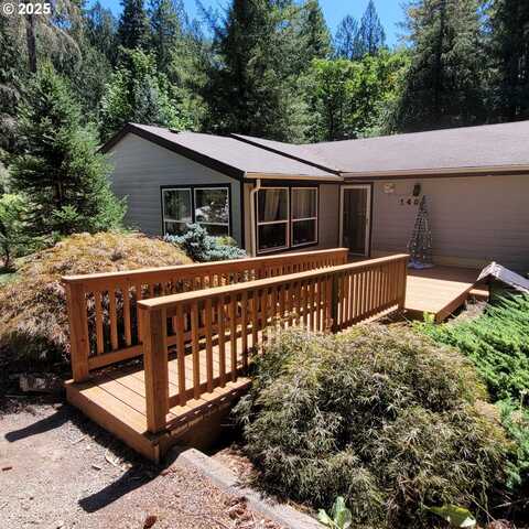 145 ELK LN, Ariel, WA 98603