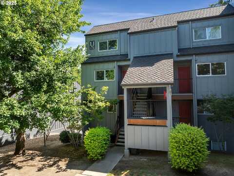 4 TOUCHSTONE DR, Lake Oswego, OR 97035