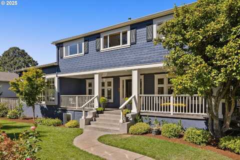 8305 N WILLAMETTE BLVD, Portland, OR 97203