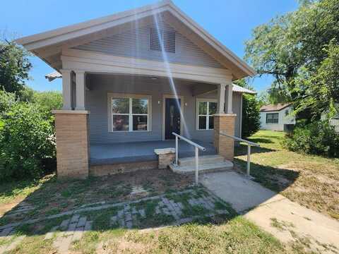 15 N Jackson Ave, San Angelo, TX 76901