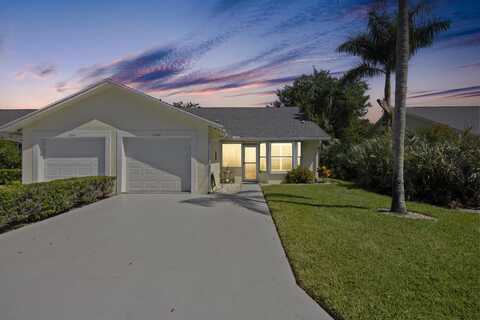 11000 SE Sea Pines Circle, Hobe Sound, FL 33455