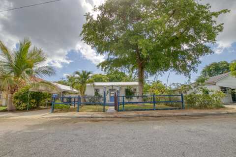 726 N E Street, Lake Worth, FL 33460