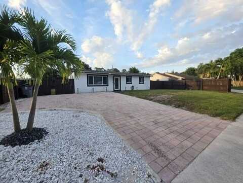 4907 Palm Way, Lake Worth, FL 33463