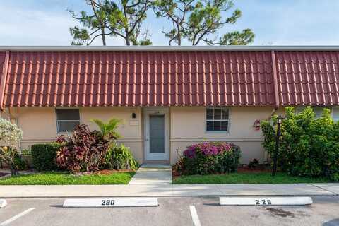 228 Down East Lane, Lake Worth, FL 33467