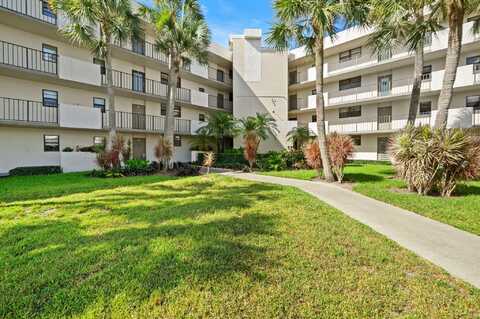 2440 Deer Creek Country Club Boulevard, Deerfield Beach, FL 33442
