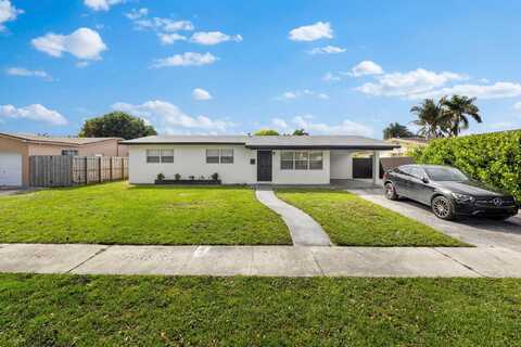 710 SW 70th Avenue, Pembroke Pines, FL 33023