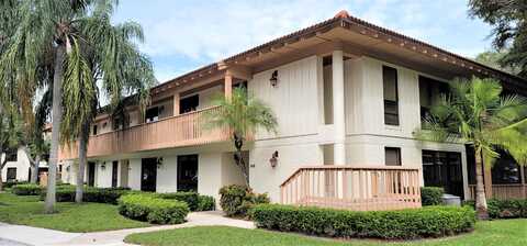157 Brackenwood Road, Palm Beach Gardens, FL 33418