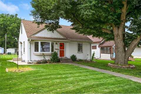 212 14th Avenue S, South Saint Paul, MN 55075