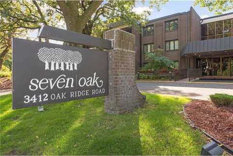 3412 Oak Ridge Road, Minnetonka, MN 55305