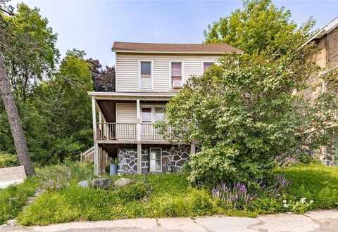 1520 W 1st Street, Duluth, MN 55806