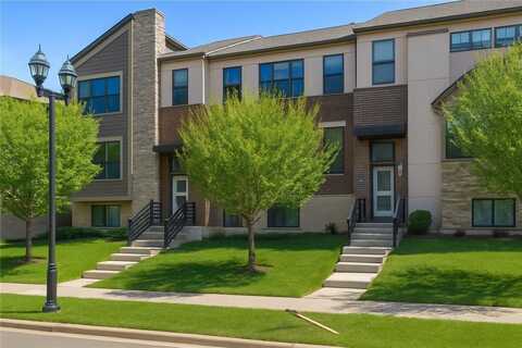 4025 River Valley Way, Eagan, MN 55122