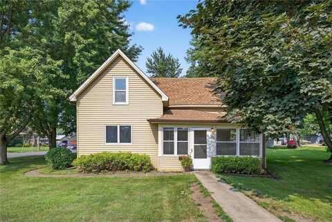 140 5th Street SW, Plainview, MN 55964