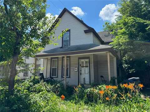 914 18 1/2 Avenue NE, Minneapolis, MN 55418