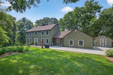 2040 Summit Drive NE, Rochester, MN 55906