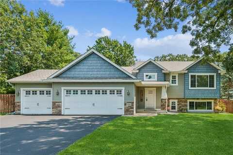 10045 Dogwood Street NW, Coon Rapids, MN 55448