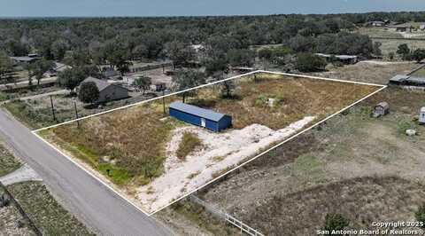 1550 MARBACH RD, Somerset, TX 78069