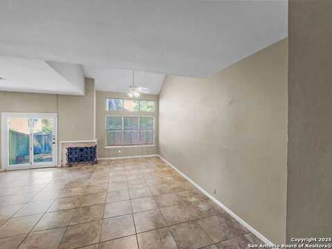 210 Circle St, San Antonio, TX 78209
