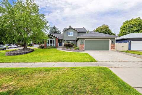 9221 N Londale Dr, Spokane, WA 99208
